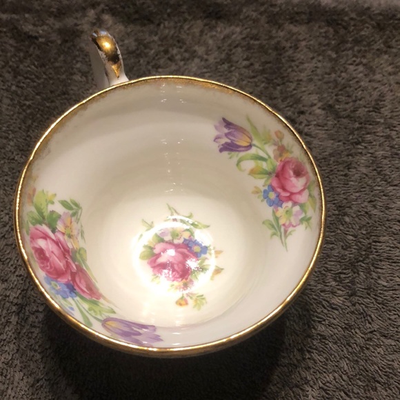 Vintage Foley Teacup and Saucer - Picture 3 of 7